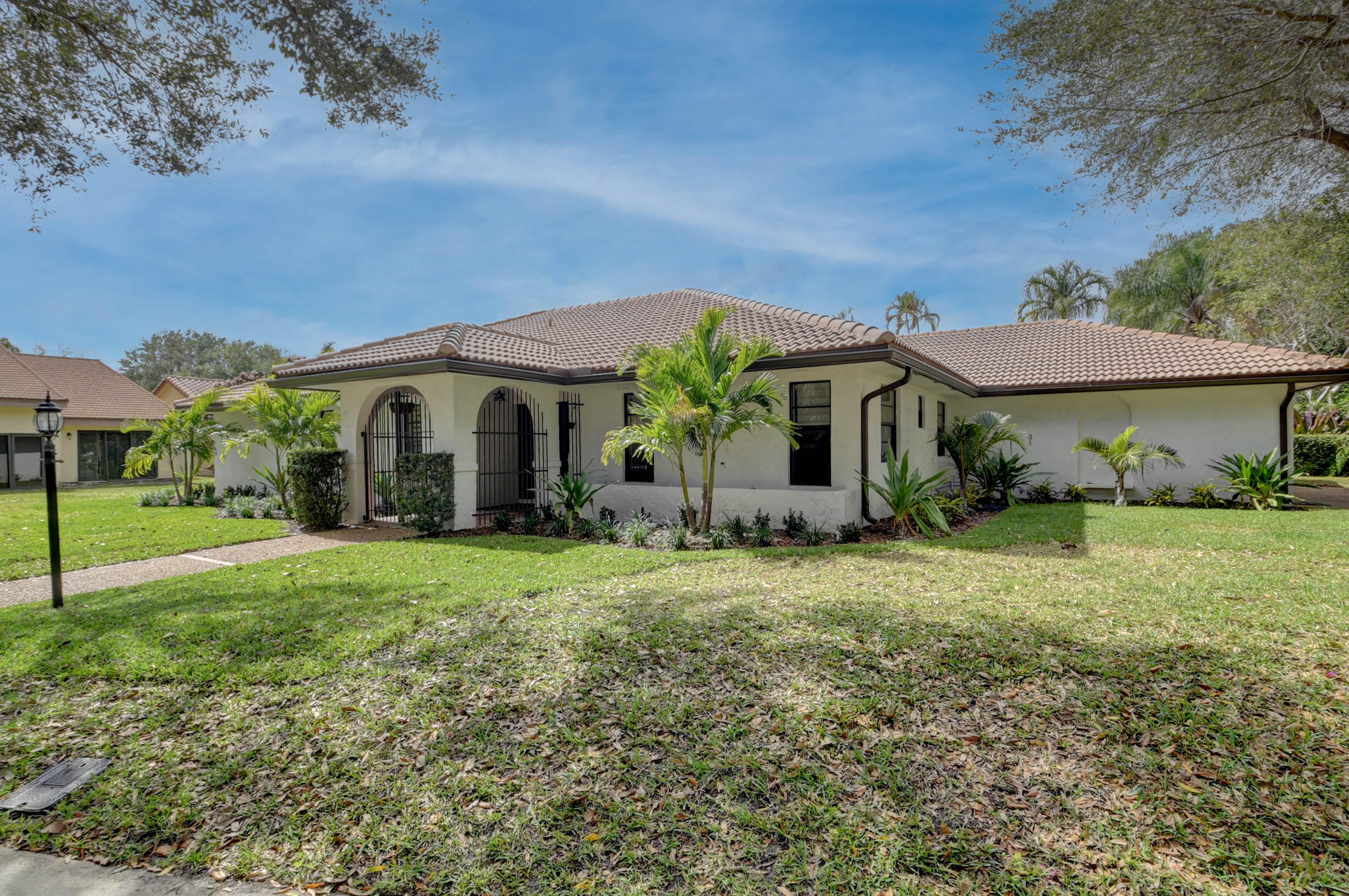 6554 Timber Lane Boca Raton, FL 33433 - Photo 4 of 61 Front