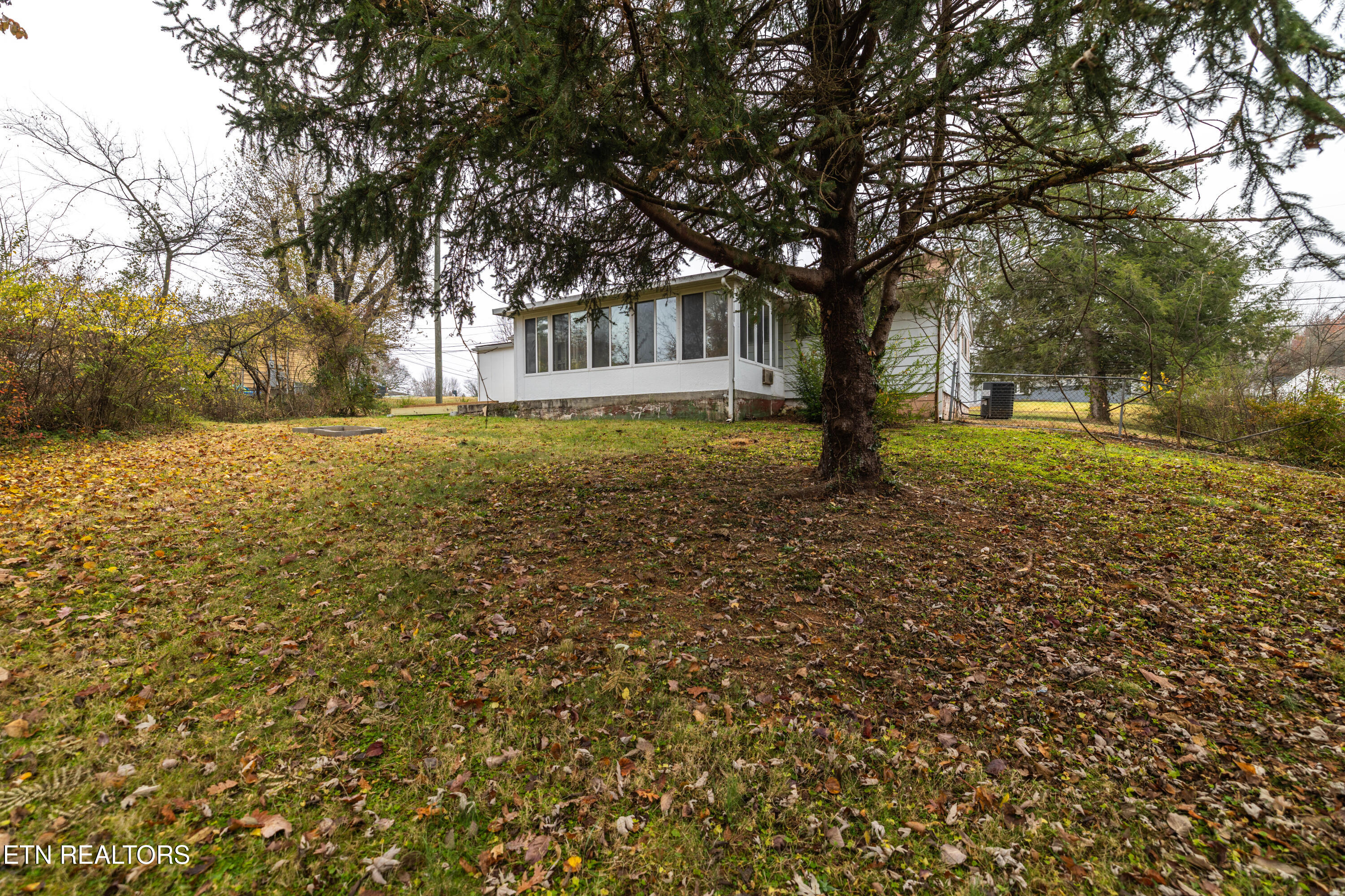 4520 Nicholas Road Northwest Knoxville, TN 37912 - Photo 24 of 27 755A0861