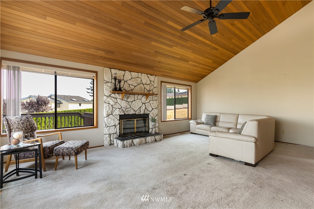 1011 Racine Street Bellingham, WA 98229 - Photo 11 of 39 Gallery Image 11