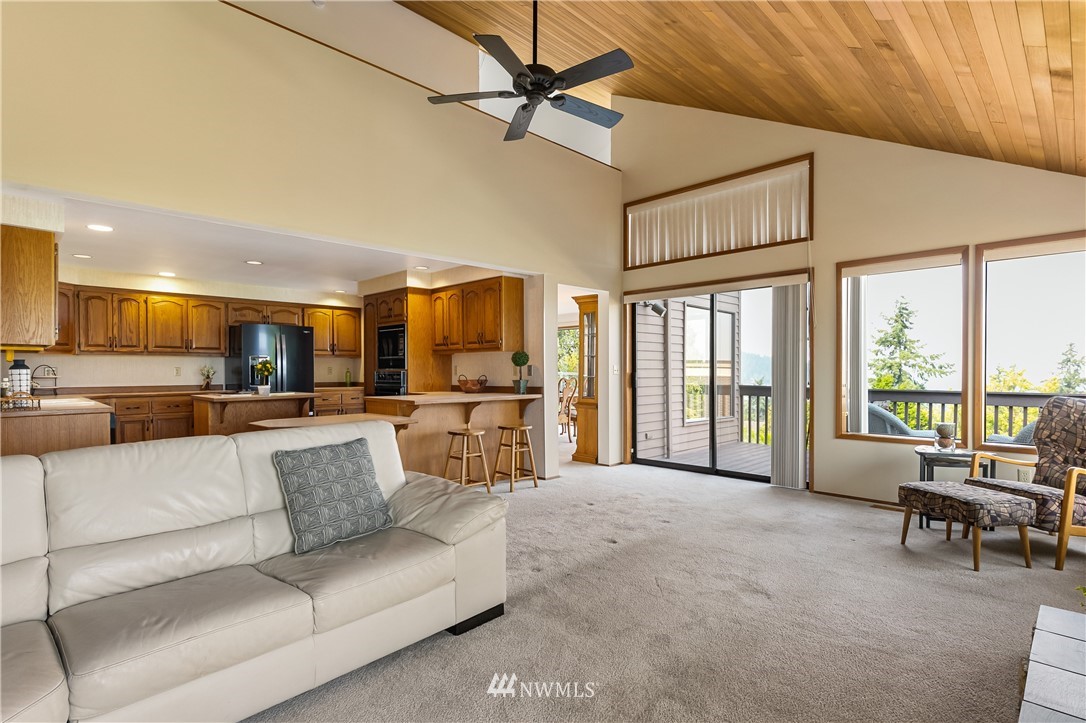 1011 Racine Street Bellingham, WA 98229 - Photo 10 of 39 Gallery Image 10