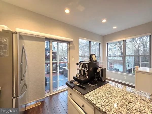 $3,650 | 5300 Arapaho Lane, Alexandria, VA 22312