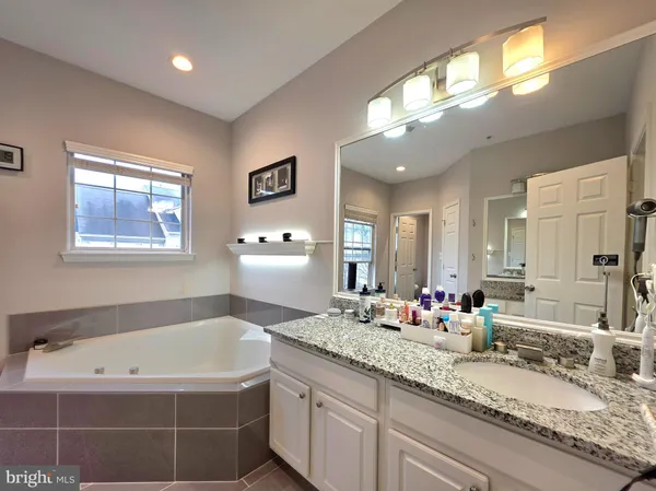 $3,650 | 5300 Arapaho Lane, Alexandria, VA 22312