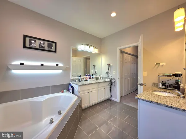 $3,650 | 5300 Arapaho Lane, Alexandria, VA 22312