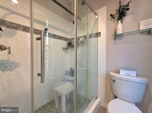 $3,650 | 5300 Arapaho Lane, Alexandria, VA 22312