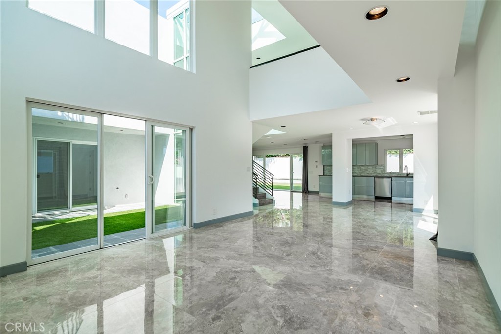 700 Taper Drive Seal Beach, CA 90740 - Photo 14 of 25