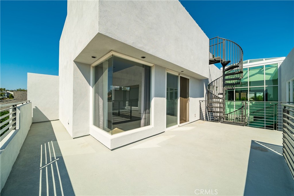 700 Taper Drive Seal Beach, CA 90740 - Photo 6 of 25