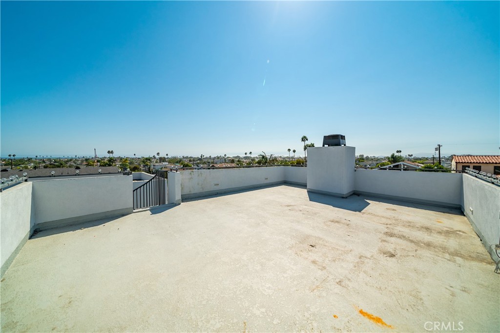 700 Taper Drive Seal Beach, CA 90740 - Photo 8 of 25