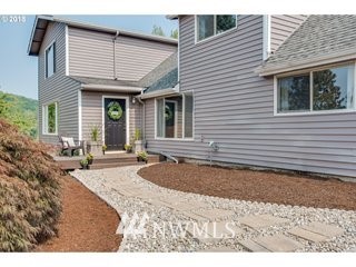 402 Witherbee Road Kelso, WA 98626 - Photo 3 of 25 Gallery Image 3