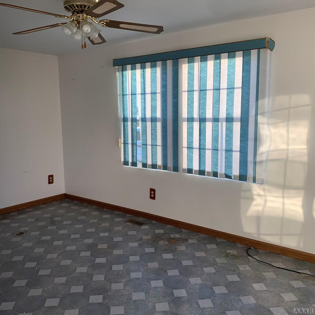 1446 Soundneck Road Elizabeth City, NC 27909 - Photo 16 of 27 Gallery Image 16