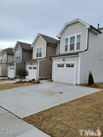 $1,950 | 401 Purdue Drive, Durham, NC 27713