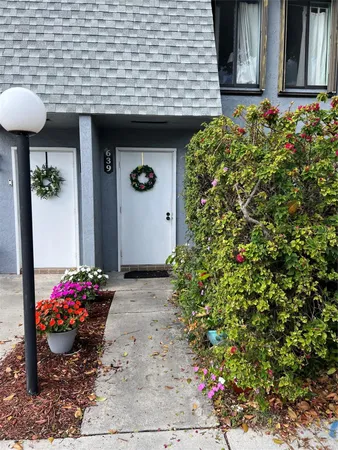 $300,000 | 639 North University Drive, Unit 17, Plantation, FL 33324