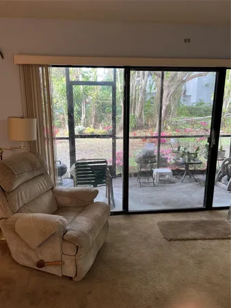 $300,000 | 639 North University Drive, Unit 17, Plantation, FL 33324