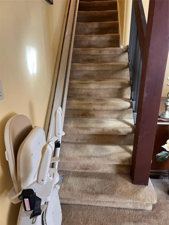 $300,000 | 639 North University Drive, Unit 17, Plantation, FL 33324