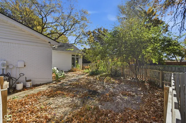 $999,000 | 7515 West 96th Street, Zionsville, IN 46077