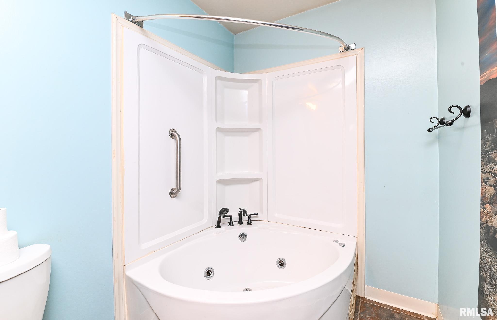 118 South Locust Street Williamsfield, IL 61489 - Photo 23 of 45