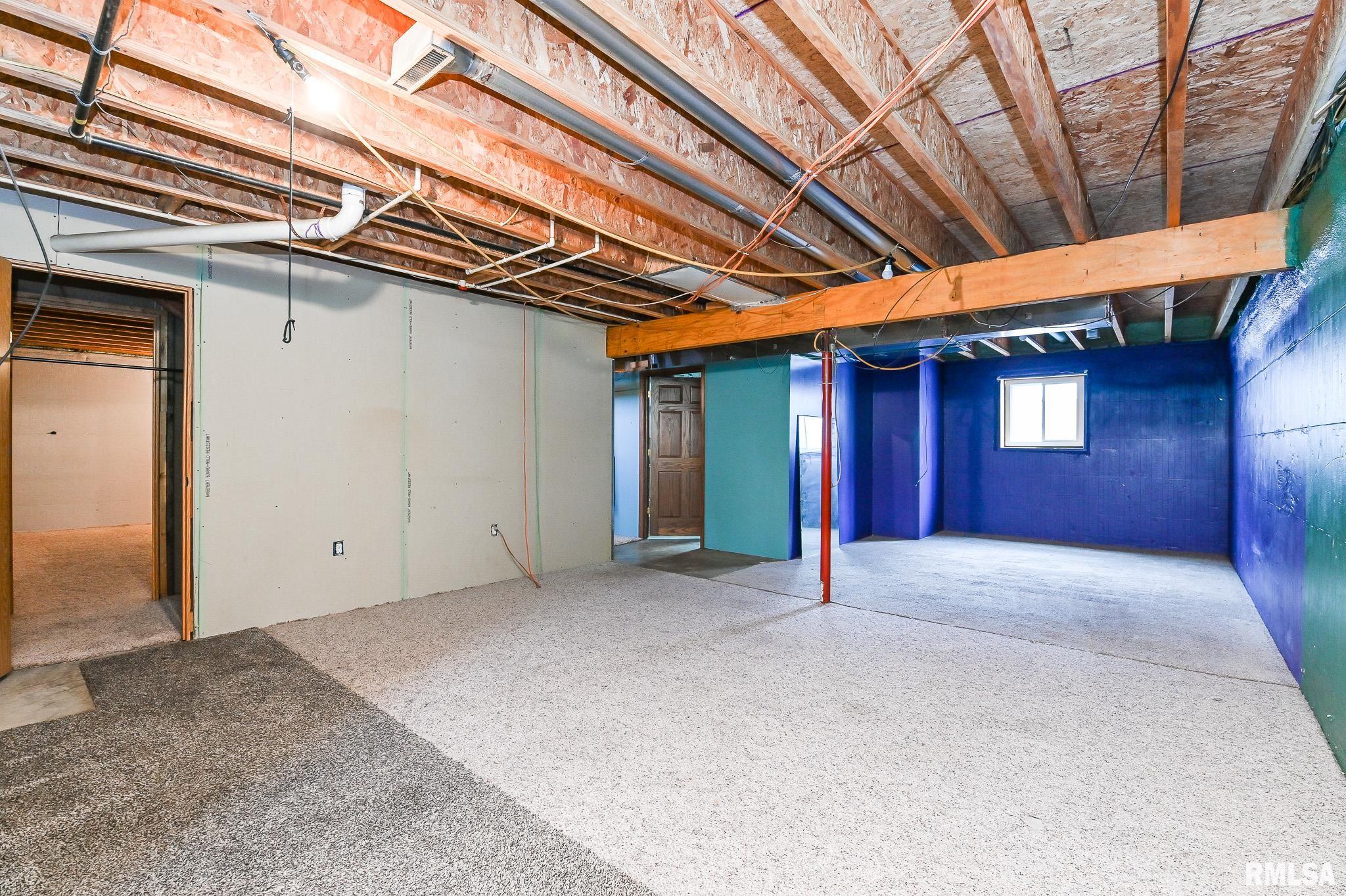 118 South Locust Street Williamsfield, IL 61489 - Photo 32 of 45