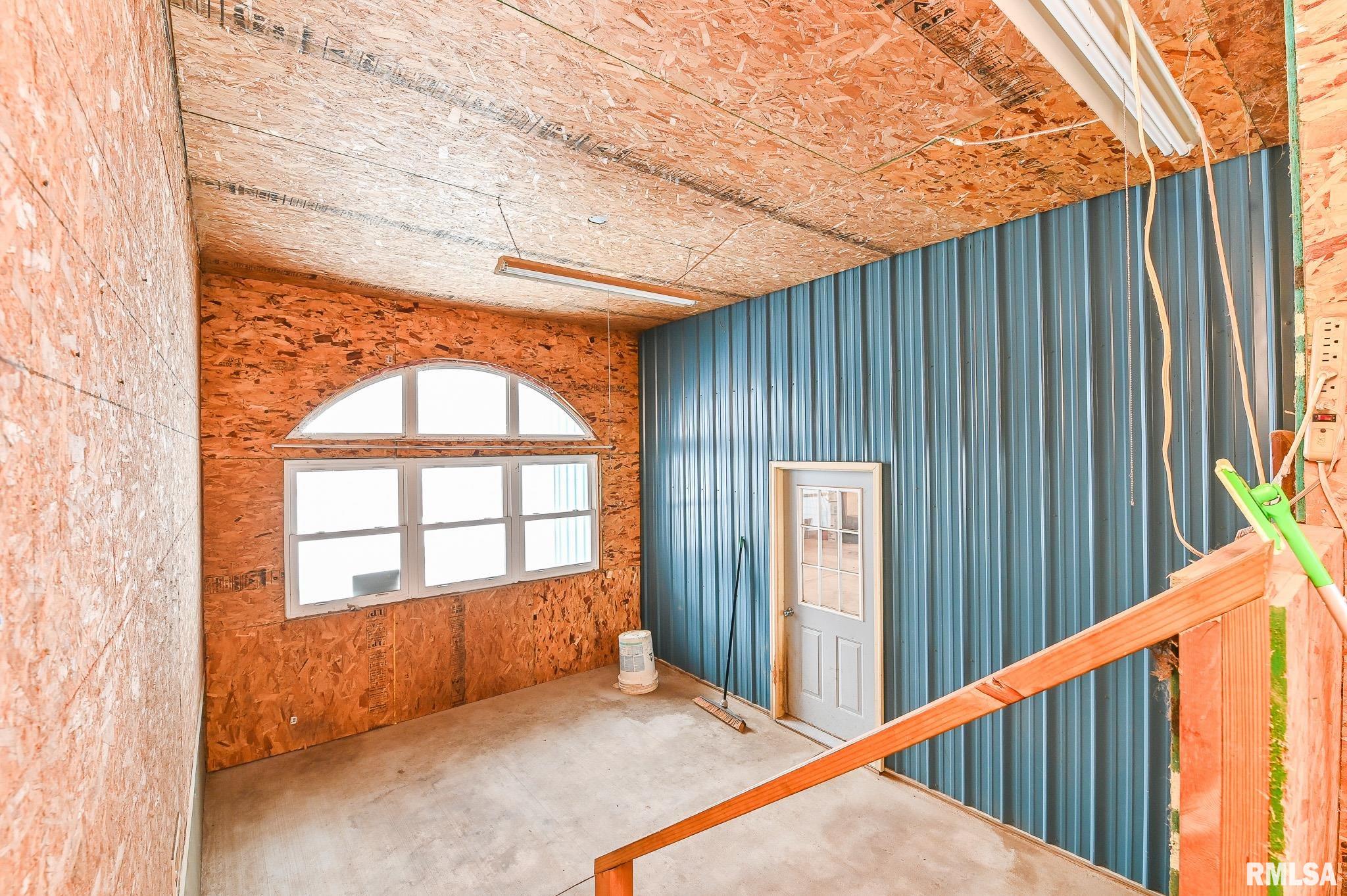 118 South Locust Street Williamsfield, IL 61489 - Photo 37 of 45