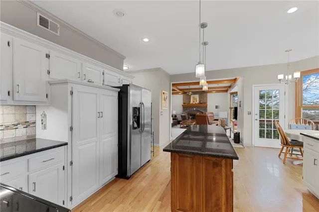 $515,000 | 7729 Acuff Lane, Lenexa, KS 66216