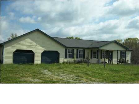 90 Clendenon Road Spencer, TN 38585 - Photo 1 of 20 Primary Photo