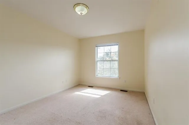 $2,100 | 3099 Promenade Circle, Ann Arbor, MI 48108