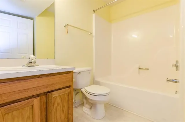 $2,100 | 3099 Promenade Circle, Ann Arbor, MI 48108