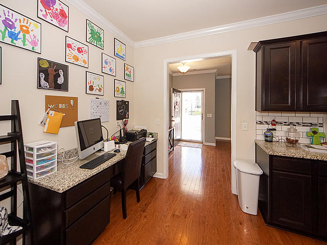 258 Decatur Drive Summerville, SC 29486 - Photo 6 of 40 06