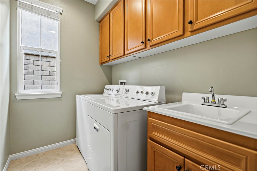 146 Weathervane Irvine, CA 92603 - Photo 14 of 28