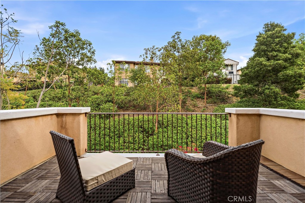 146 Weathervane Irvine, CA 92603 - Photo 18 of 28