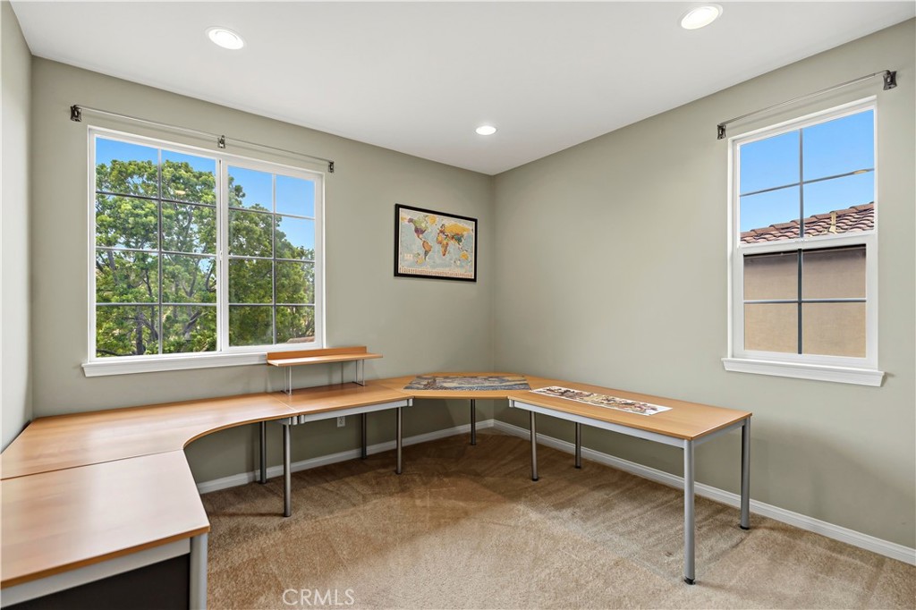 146 Weathervane Irvine, CA 92603 - Photo 20 of 28