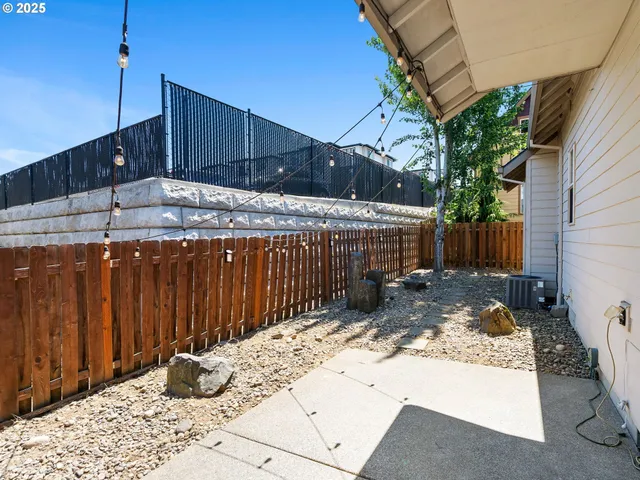 a view of a street with an outdoor space