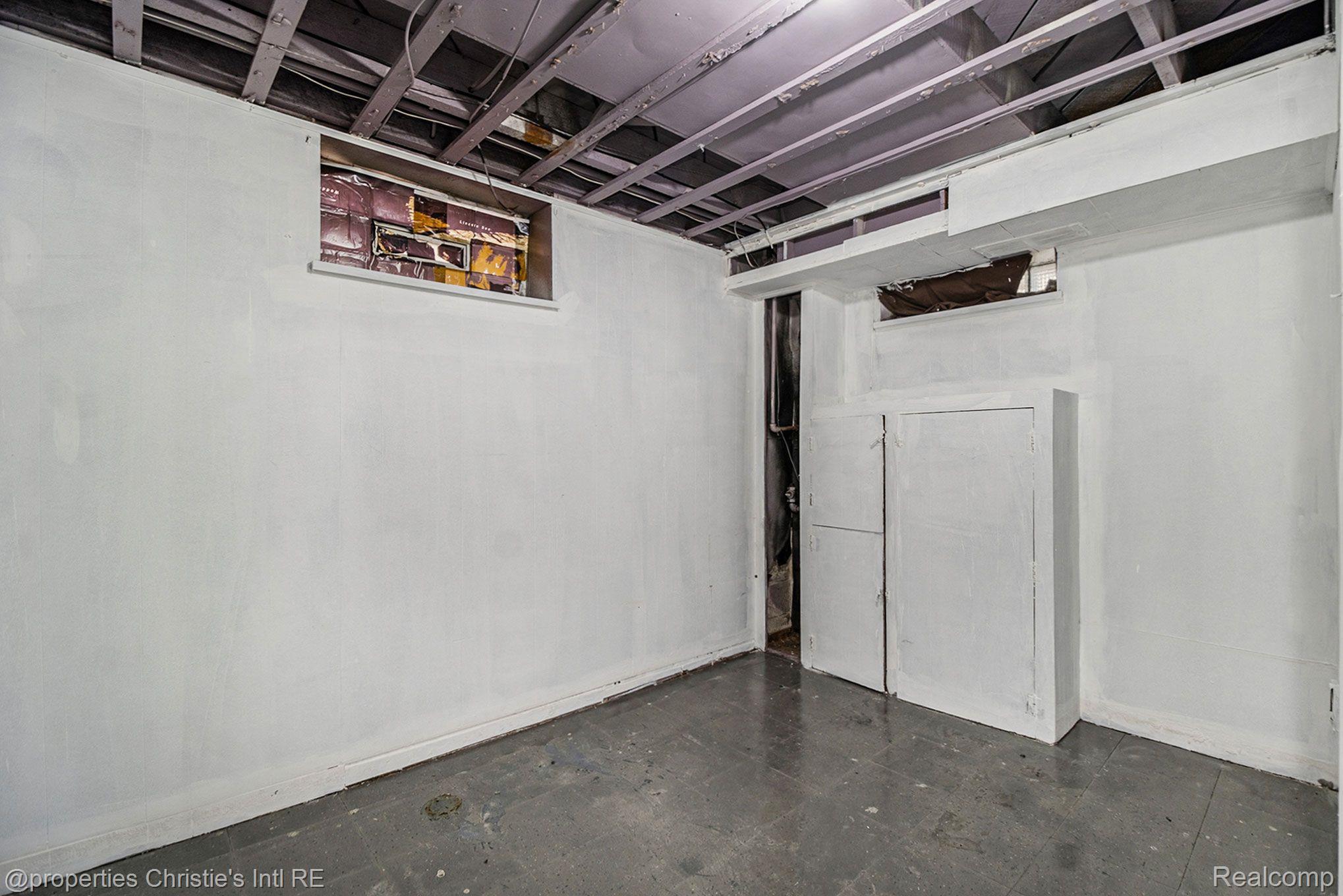 20554 Picadilly Road Detroit, MI 48221 - Photo 15 of 25 Gallery Image 15