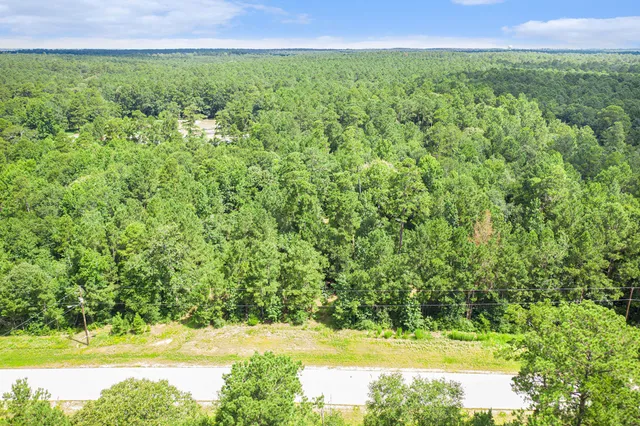 a view of outdoor space with mountain view