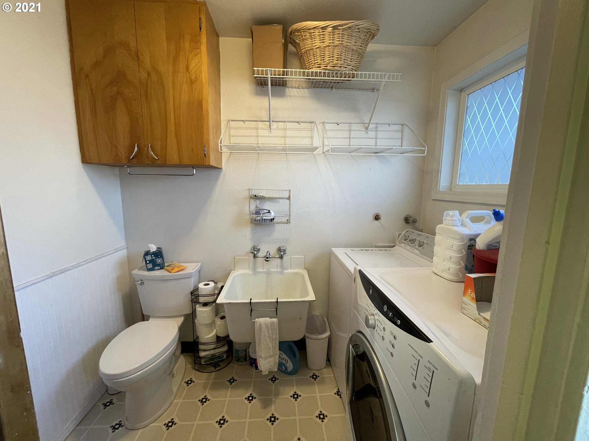 4219 Southwest Kirk Avenue Pendleton, OR 97801 - Photo 12 of 29 Gallery Image 12