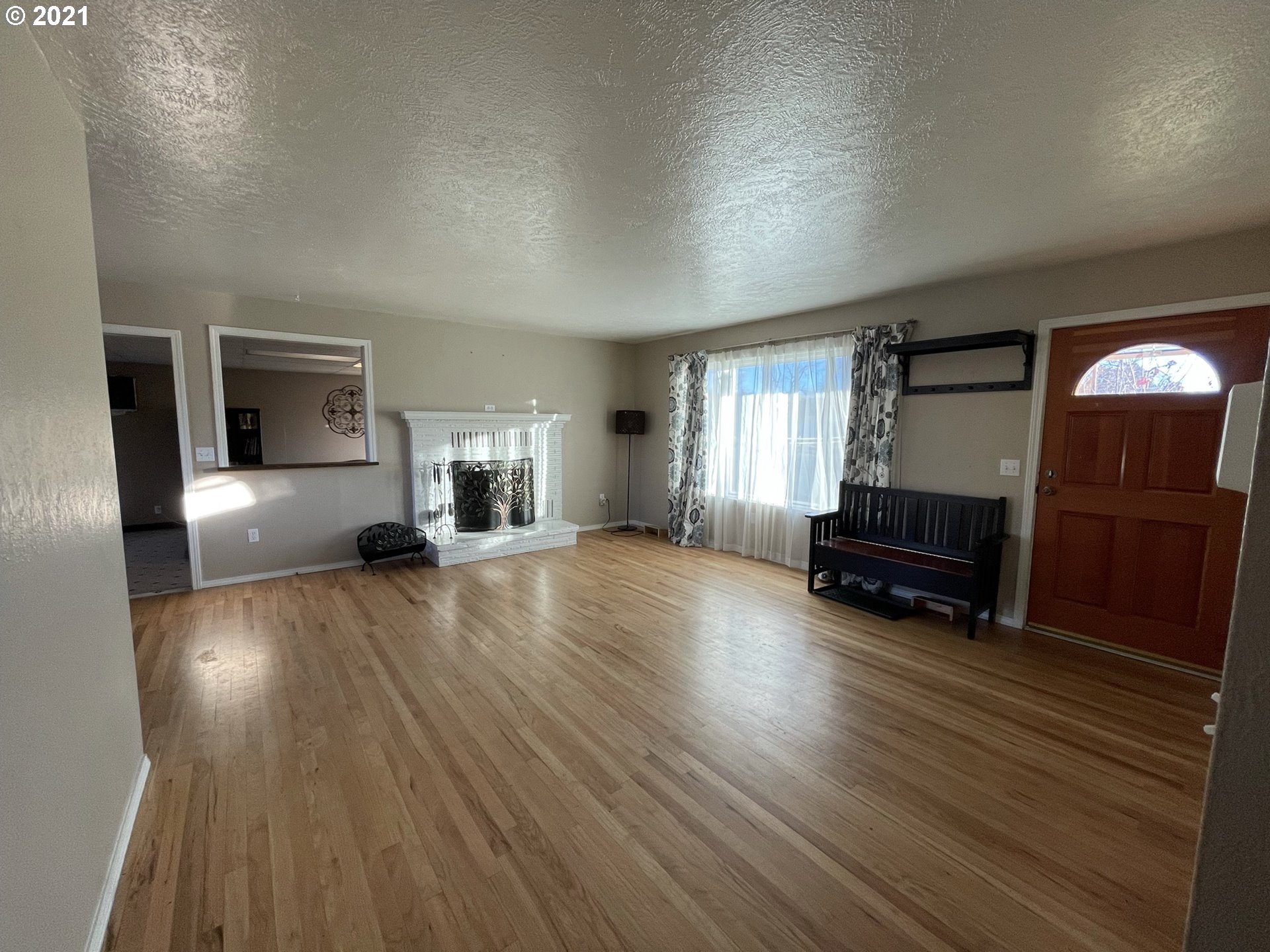 4219 Southwest Kirk Avenue Pendleton, OR 97801 - Photo 6 of 29 Gallery Image 6