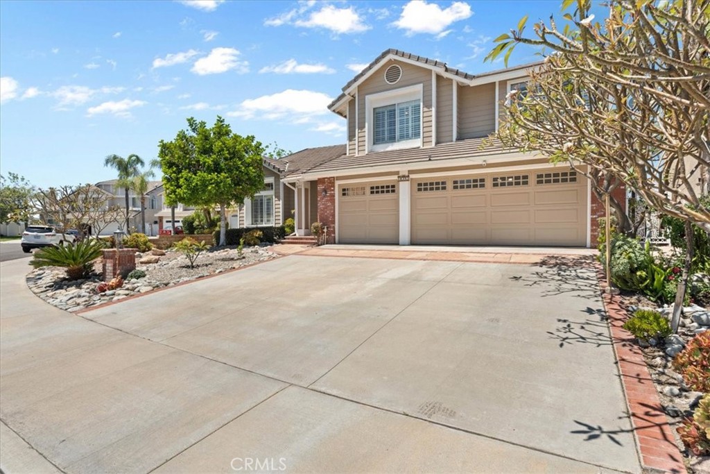 16353 East Peak Court Riverside, CA 92503 - Photo 3 of 55