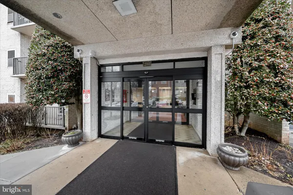 $200,000 | 12001 Old Columbia Pike, Unit 516, Silver Spring, MD 20904