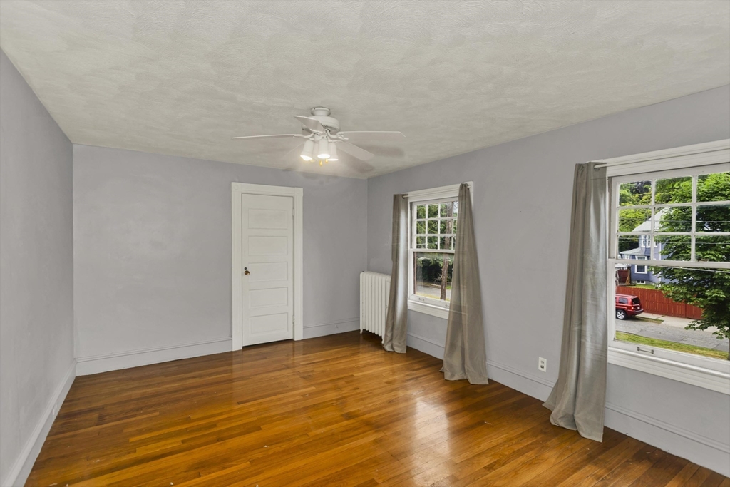 31 Trinity Terrace Springfield, MA 01108 - Photo 23 of 39