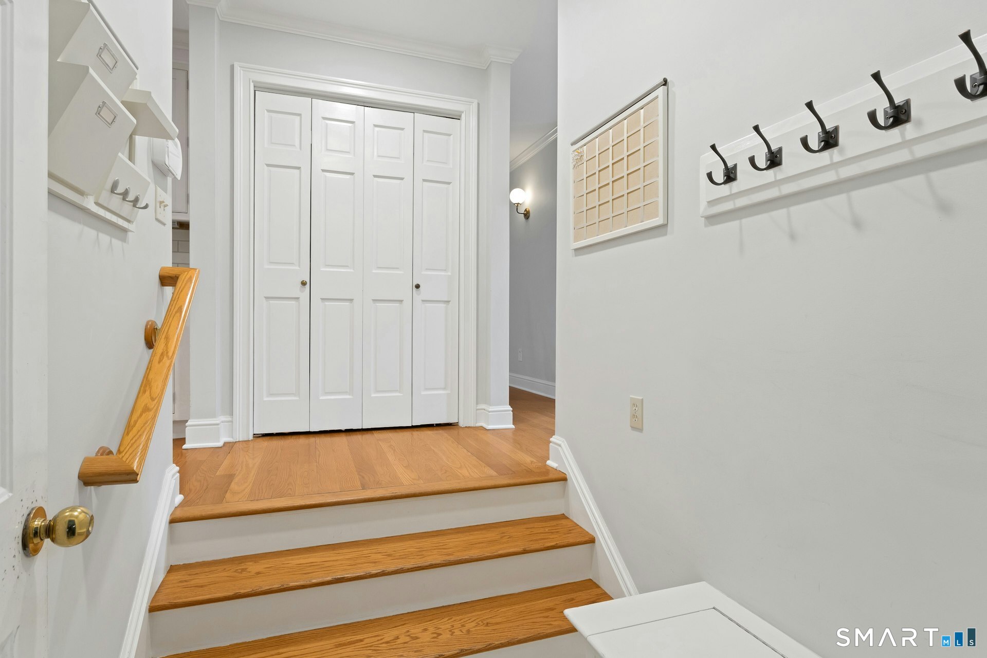 11 Walmsley Road Darien, CT 06820 - Photo 14 of 38
