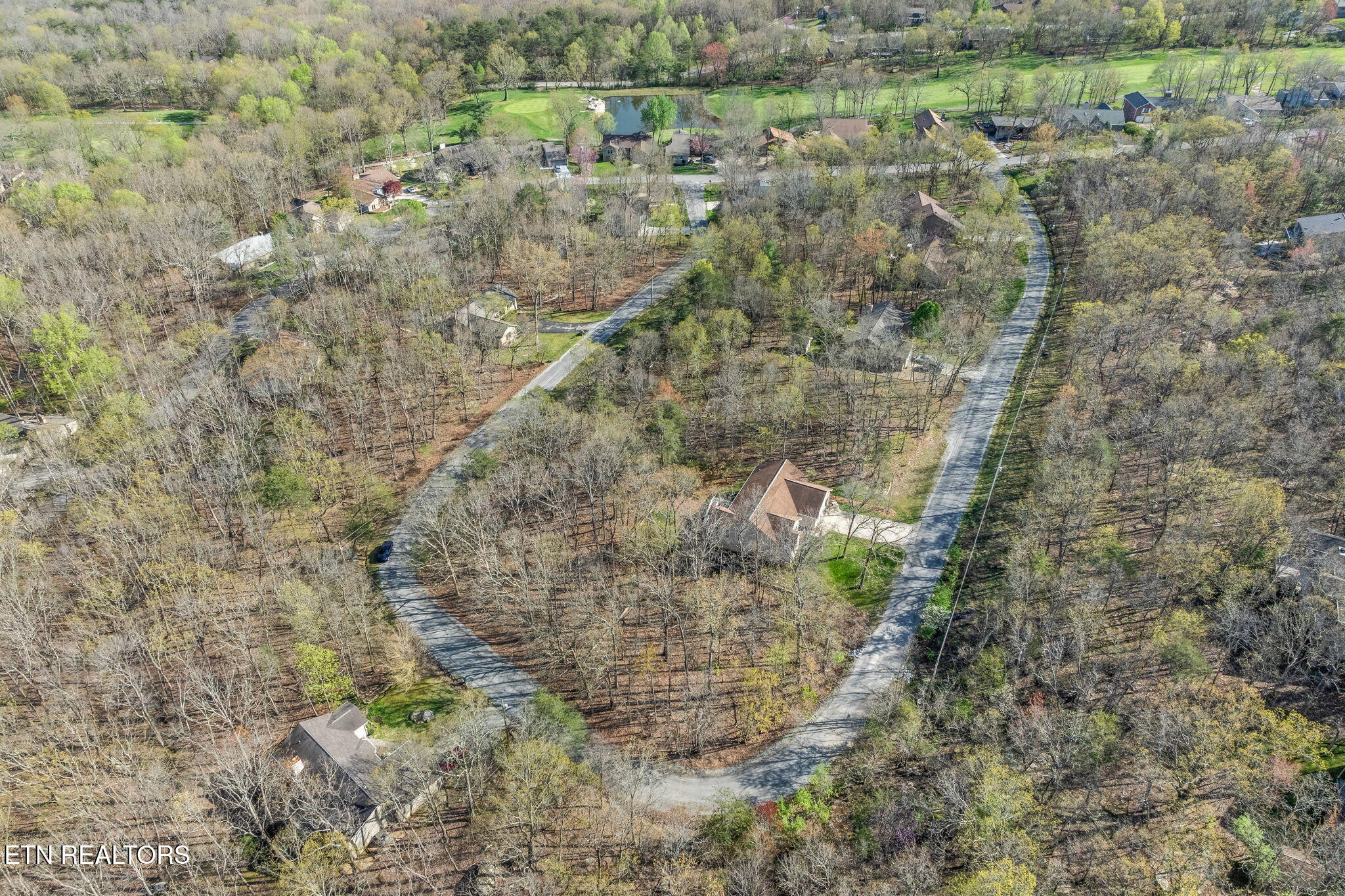 124 Greenbrier Loop Crossville, TN 38558 - Photo 2 of 7 9-124 Greenbrier Loop