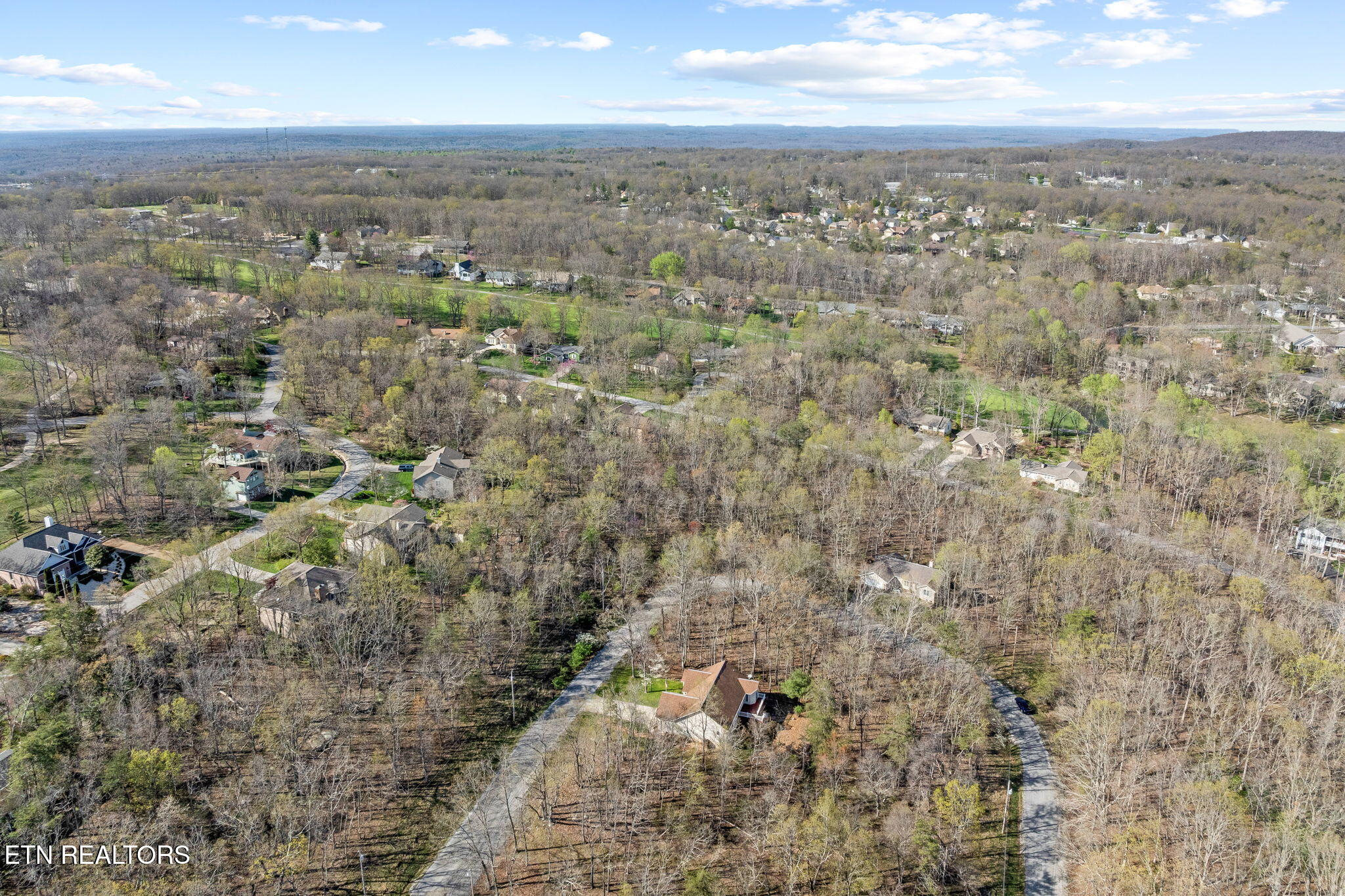 124 Greenbrier Loop Crossville, TN 38558 - Photo 3 of 7 12-124 Greenbrier Loop