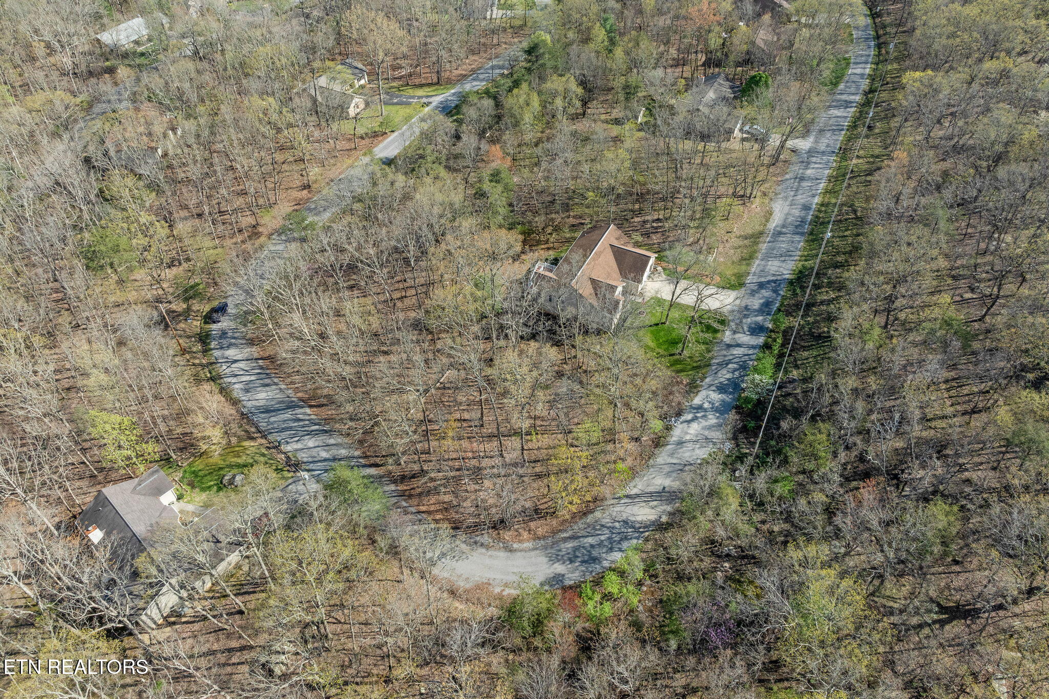 124 Greenbrier Loop Crossville, TN 38558 - Photo 5 of 7 10-124 Greenbrier Loop