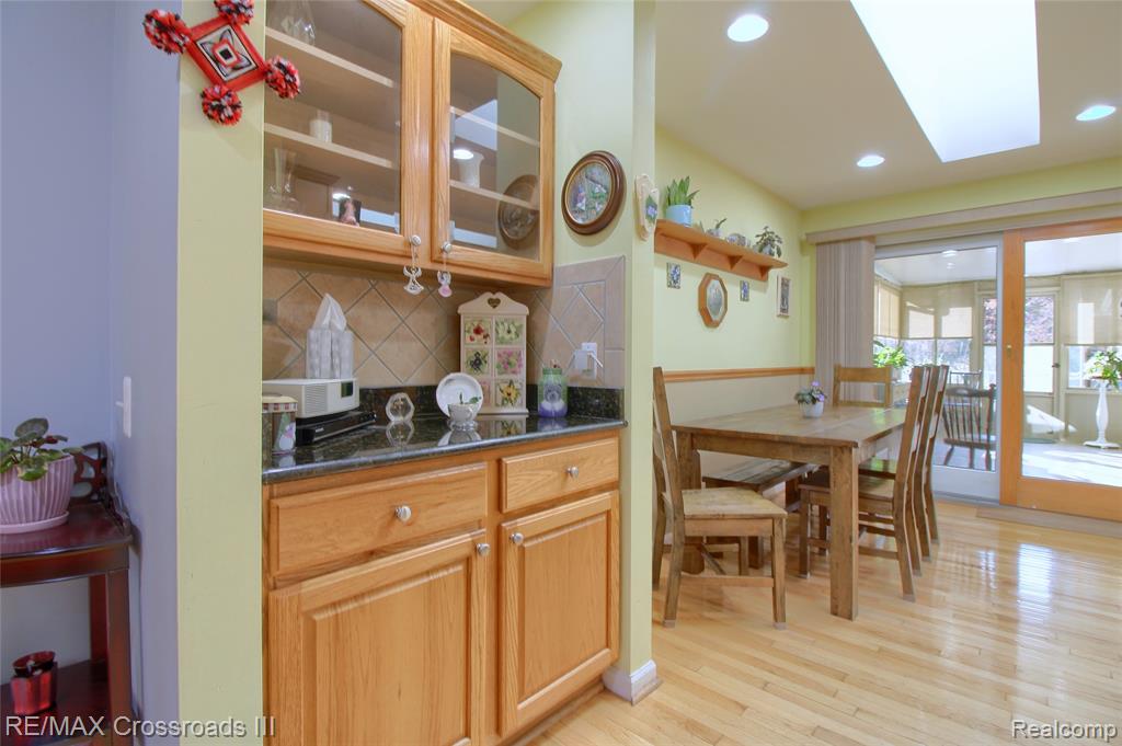 38111 Judd Road Belleville, MI 48111 - Photo 8 of 39