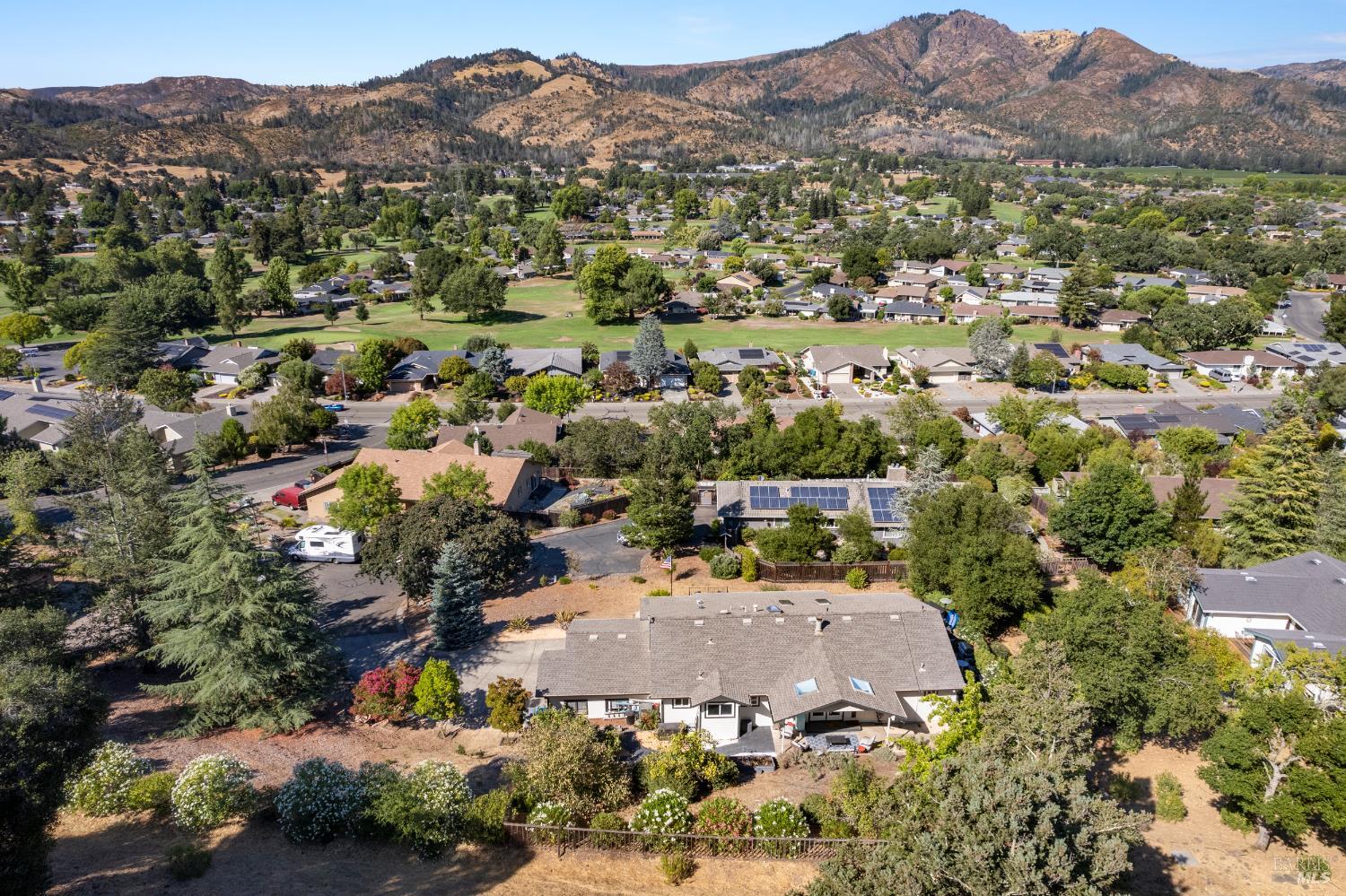 410 Oak Mesa Court Santa Rosa, CA 95409 - Photo 38 of 41