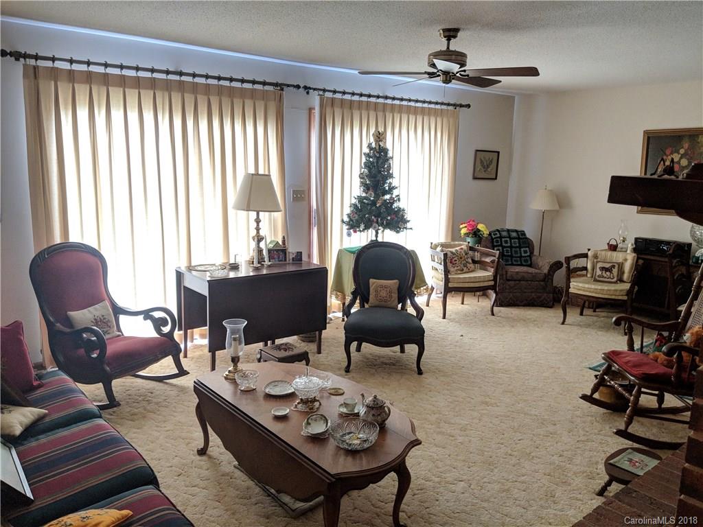 3639 Lake Shore Road South Denver, NC 28037 - Photo 4 of 25 Gallery Image 4