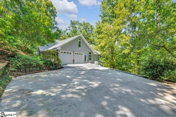 $1,080,000 | 30 Gulf Stream Lane, Salem, SC 29676