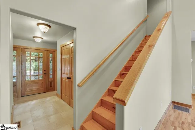 $1,180,000 | 30 Gulf Stream Lane, Salem, SC 29676