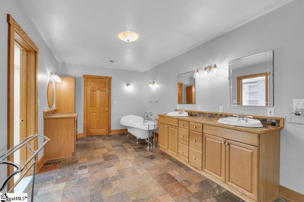 30 Gulf Stream Lane Salem, SC 29676 - Photo 5 of 50