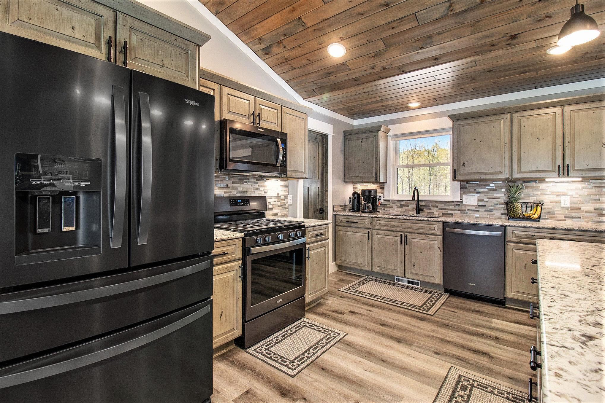 16150 Brundage Road Interlochen, MI 49643 - Photo 16 of 57 1911206-15.JPG