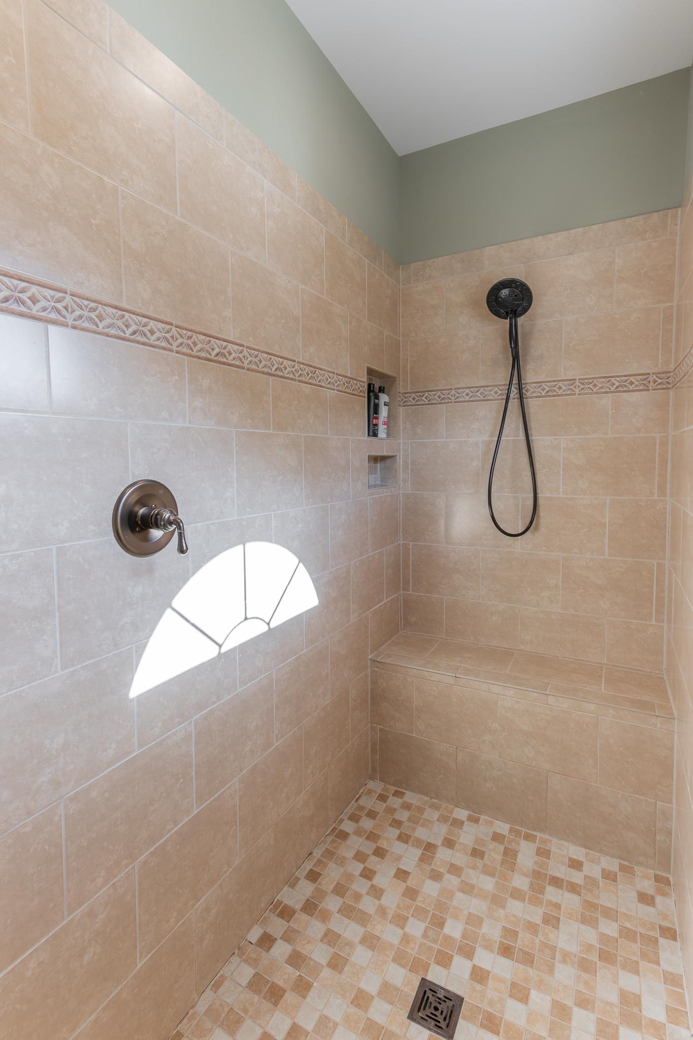 1685 Bald Eagle Circle Harrisonburg, VA 22801 - Photo 36 of 53 a bathroom with a shower