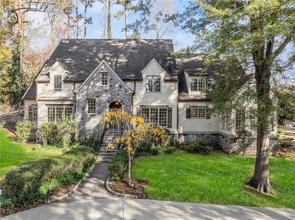 960 Landmark Drive Northeast Atlanta, GA 30342 - Photo 2 of 52